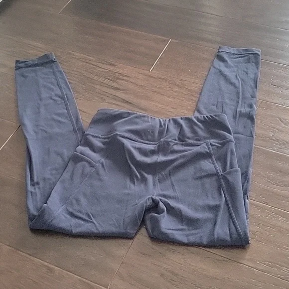 Athleta Girl Stash Your Treasures Leggings - Picture 3 of 4